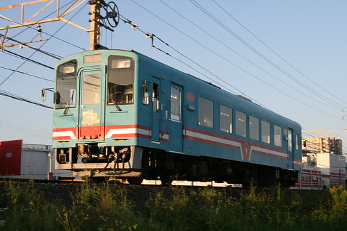 Tarumi Railway haimo330-700 series between Ogaki.Sta and Higashi-Ogaki.Sta, Ogaki, Gifu, Japan /Oct 3, 2021