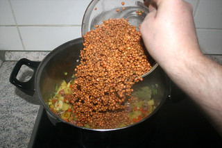29 - Add soaked lentils / Eingeweichte Linsen hinzufügen