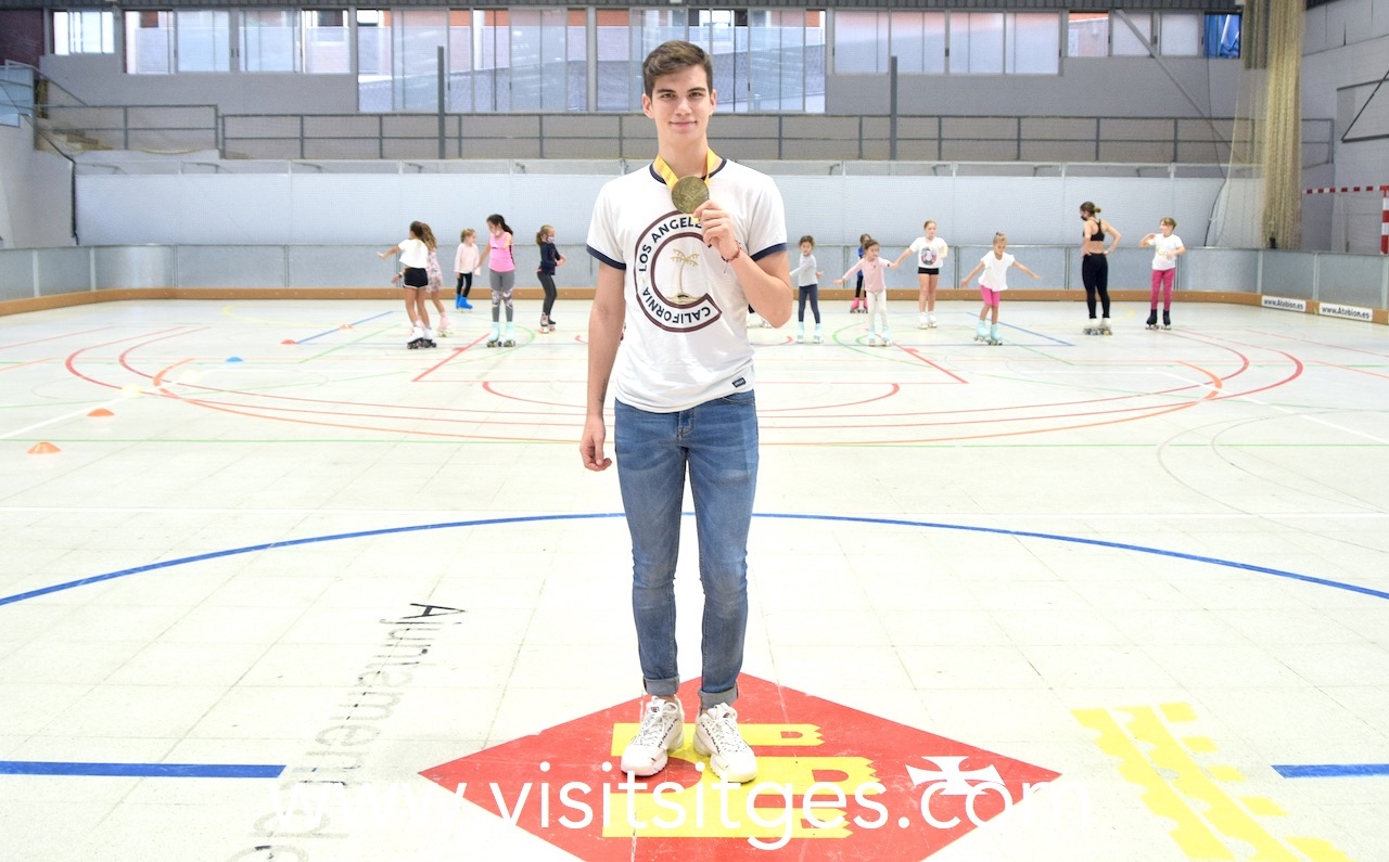 Pau García, entrenador del Patinatge Artístic Sitges proclamat campió del món de patinatge