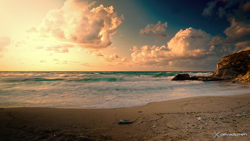atmosphere of sadness... by devadipmen, Türkiye-İstanbul-Şile
161021051beach blacksea clouds istanbul landscapephotographer naturephotograph