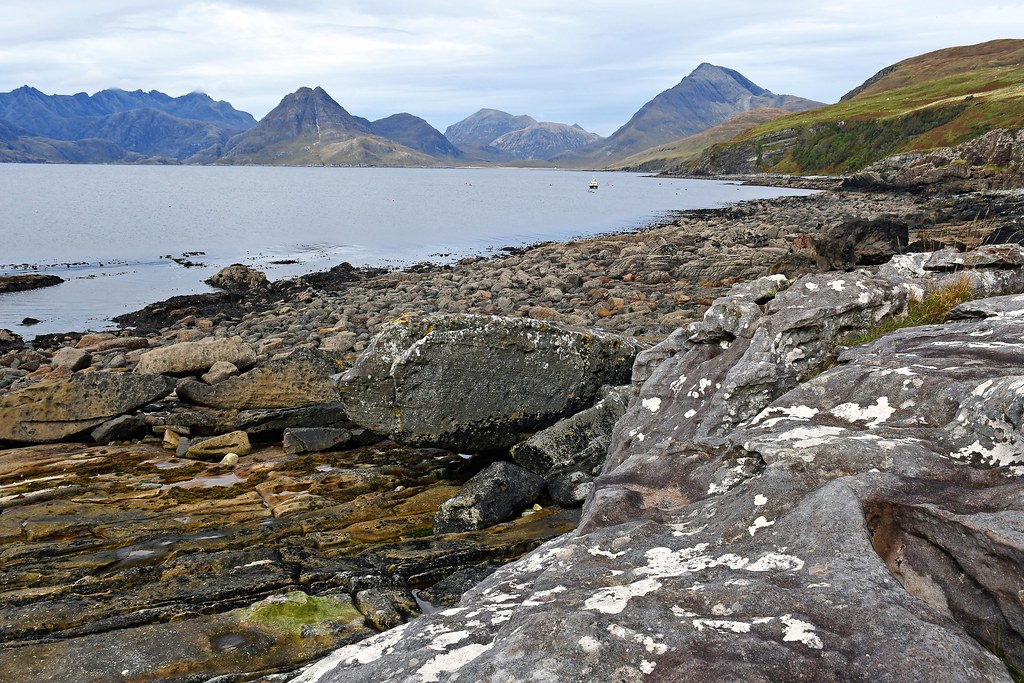 Elgol peninsular's rocky shoreline