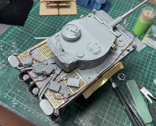Tiger S02 ready for paint, waiting for the Friulmodel tracks to arrive.