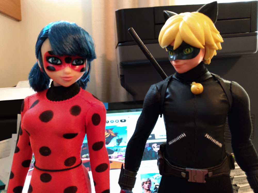 Miraculous Ladybug, Cat Noir, Queen Bee Seamless by AFM Productions 51604735785_7cab9c553e_b