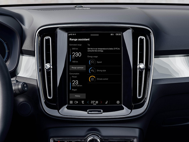 Volvo Cars’ new Range Assistant app will offer additional features that, for example, coach drivers with smart tips on energy usage to optimise driving range.