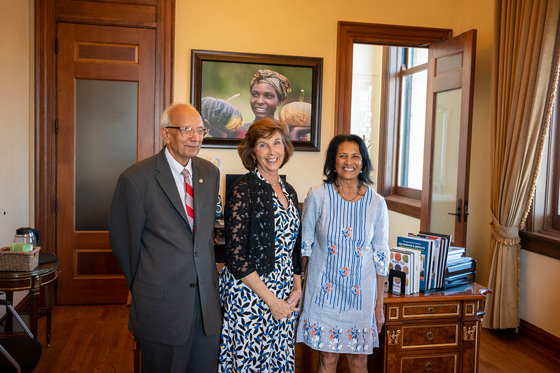 World Food Prize Foundation President Barbara Stinson flanked by Rattan Lal and Shakuntala Thilsted, the World Food Prize Laureates for 2020 and 2021, respectively. Photo by Finn Thilsted.