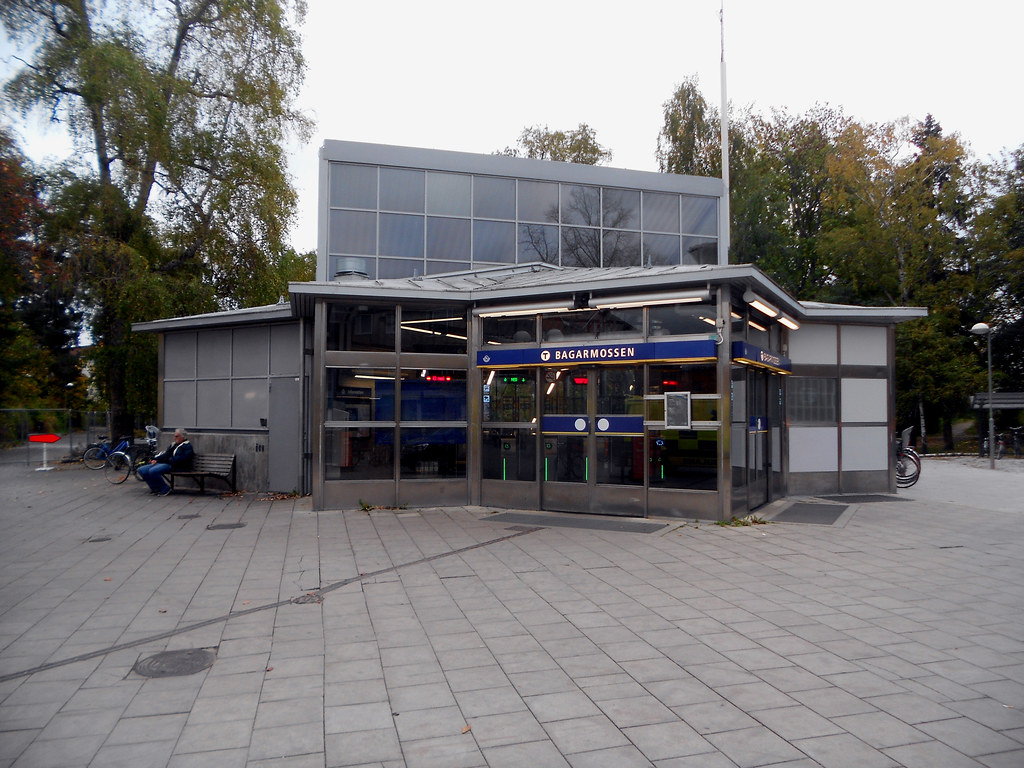 Станция метро "Bagarmossen"
