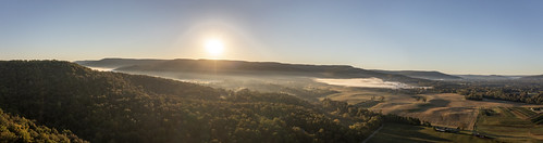 Cardwell Mountain, Warren County, Tennessee by Chuck Sutherland, sunrise fog cardwellmountain warrencounty tennessee tn easternhighlandrim sinkholeplain forest agric