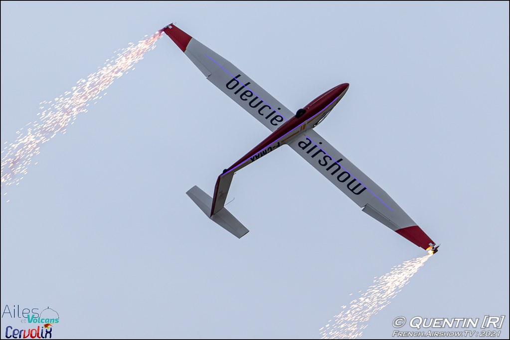 Sunset Pilatus B4 Denis Hartmann F-CMAX Ailes et Volcans Cervolix Issoire Meeting Aerien 2021