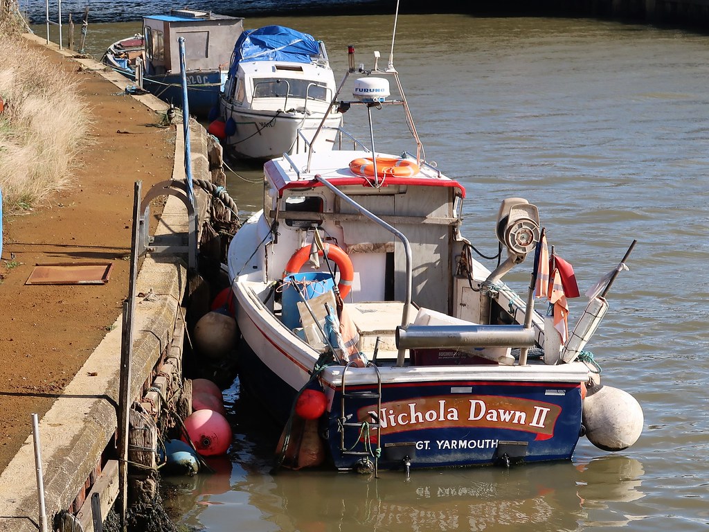 Fishing boat Nichola Dawn II of Great Yarmouth