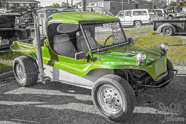 1963 VW Dune Buggy at Cruis'n the Coast