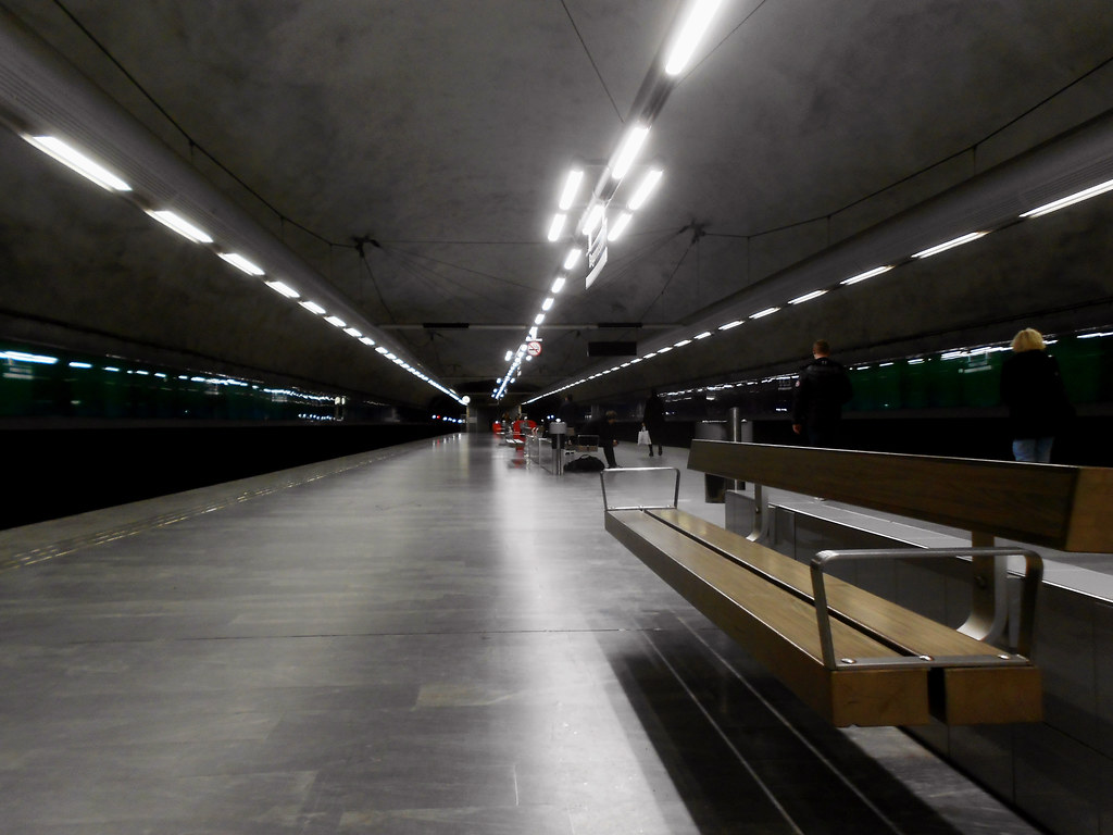 Метро Стокгольма. Станция "Bagarmossen".