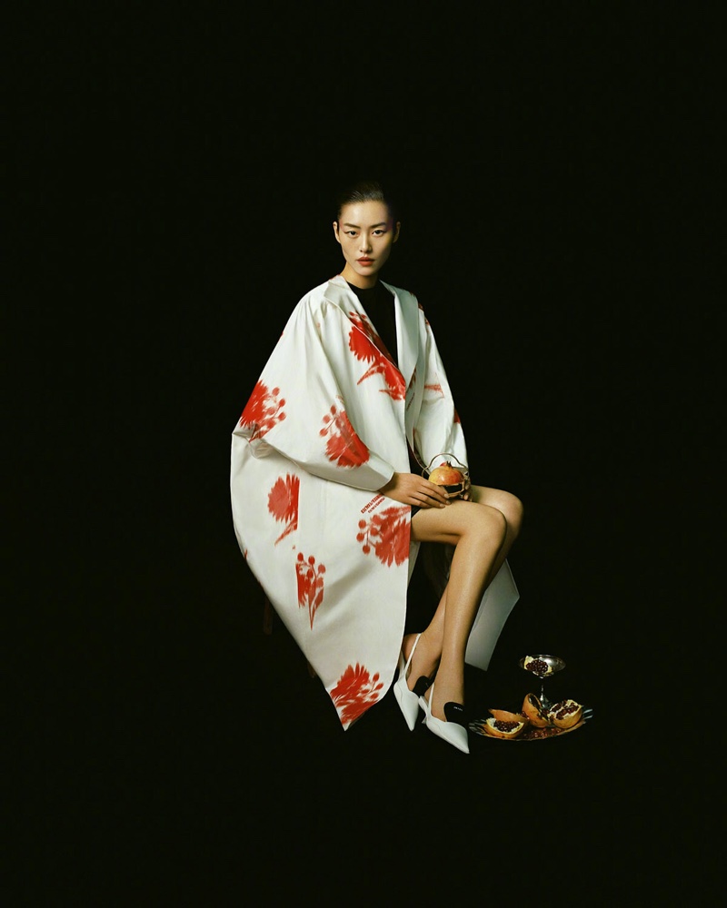 Liu-Wen-Vogue-Singapore-Cover-Photoshoot06