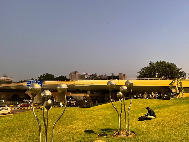 City Hangout - AIIMS Flyover, South Delhi