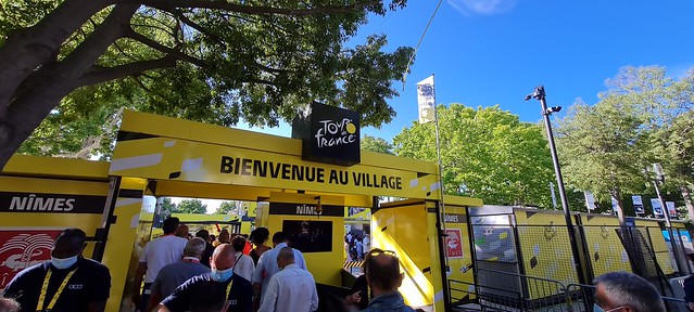 Tour de France 2021 Etape Nîmes/Carcassonne - Entrée du Village départ du Tour de France à Nîmes