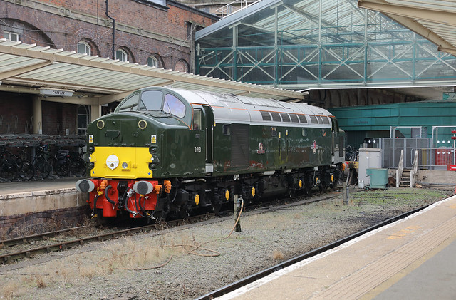 40 013 (D213) at Chester on 27th October 2021