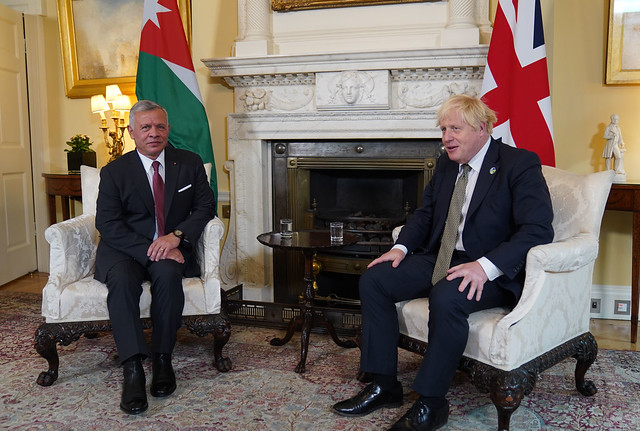 جلالة الملك عبدالله الثاني يلتقي رئيس الوزراء البريطاني بوريس جونسون