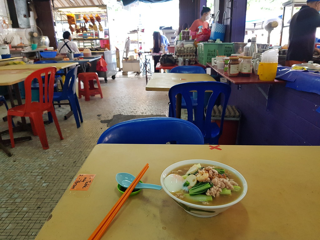 海鮮豬肉粉 Seafood Pork Noodle rm$10 @ 山海茶餐室 Restoran Sun Sea in KL OUG