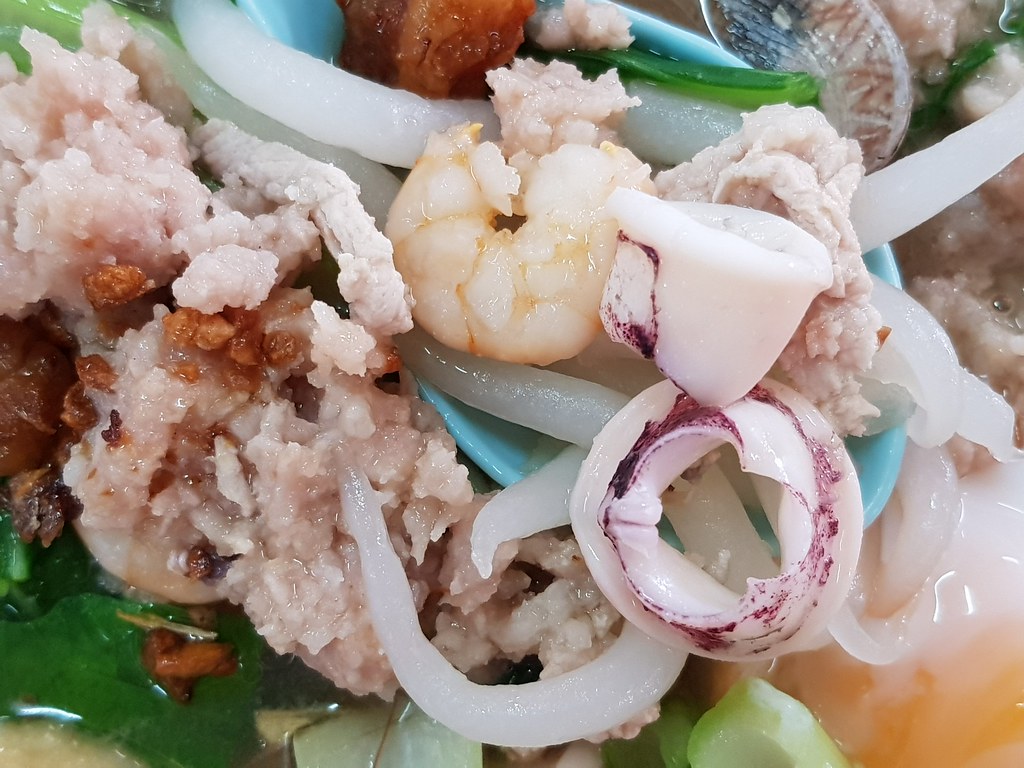 海鮮豬肉粉 Seafood Pork Noodle rm$10 @ 山海茶餐室 Restoran Sun Sea in KL OUG