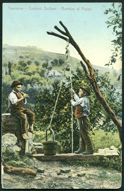 ArchivTappen25(5A)167 Sizilianische Jungen, Karte, Taomina, 1920er