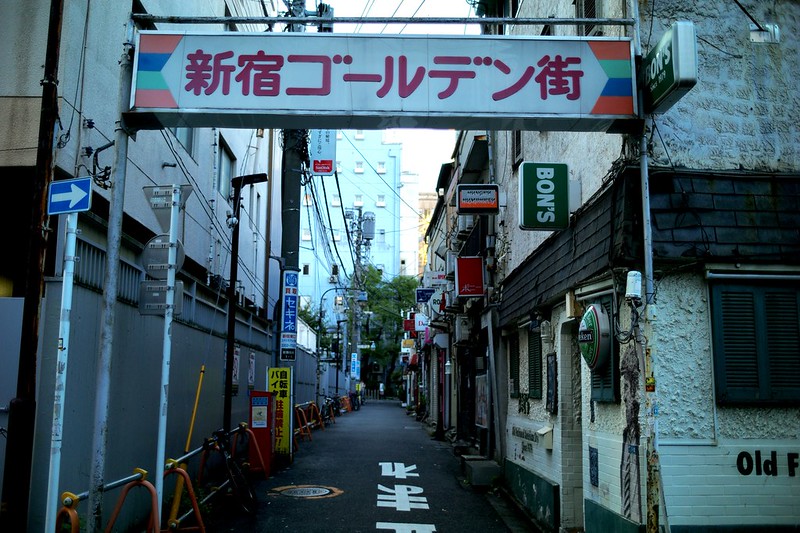 07Leica M9 P+Light lens lab M 35mm f2歌舞伎町一丁目新宿ゴールデン街