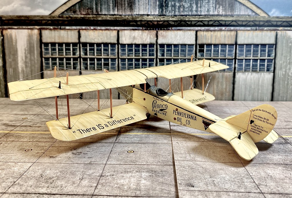 LINDBERG 1:48 CURTISS JENNY Biplane Trainer Model Kit #534 *BNISB* 