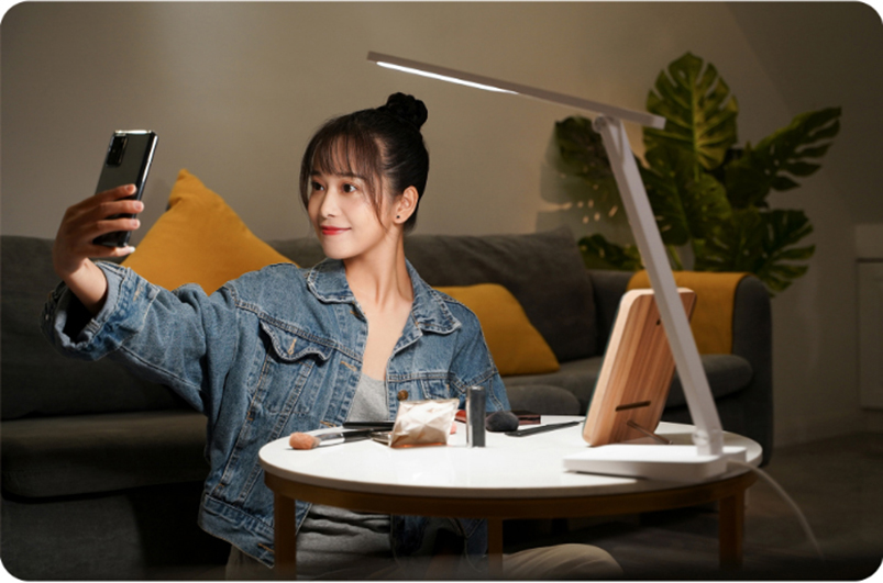 Huawei HiLink DL-01W Desk Lamp 2i