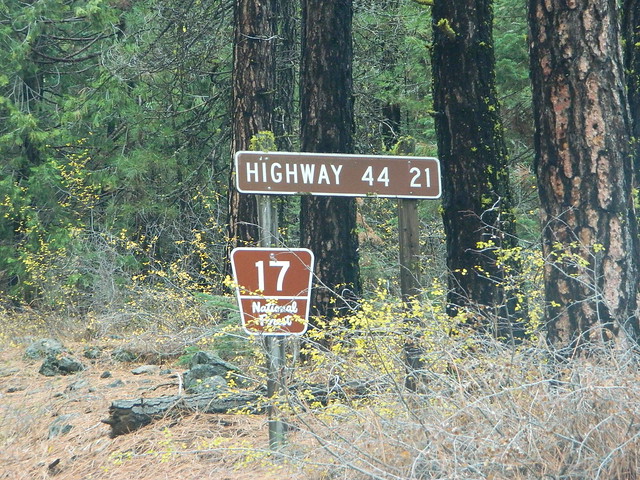 Lassen Road 17 Sign