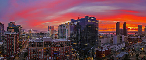 San Diego Sunset by southerncal88, sandiego california sandiegocalifornia downtown downtownsandiego sunset urban urbanskyline urbanskys