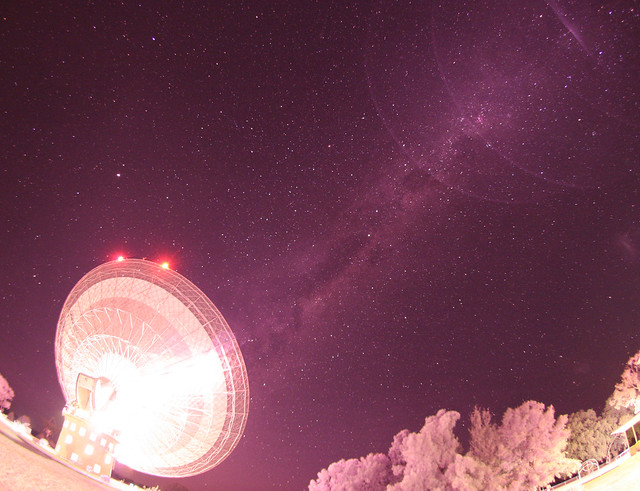 The Parkes Radio Telescope 2 - Jan 28, 2006