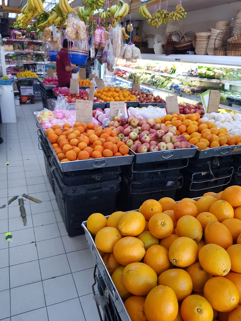 @ KP Mak Trading Fruit Store SS15
