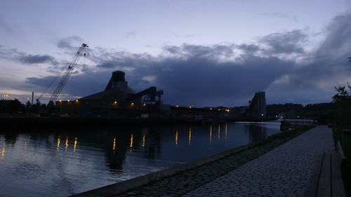 Rouen - La Seine le soir - 1er Novembre 2021 by jeanlouisallix, rouen seine maritime haute normandie france fleuve rivière cours deau lumière sunset soleil couchant