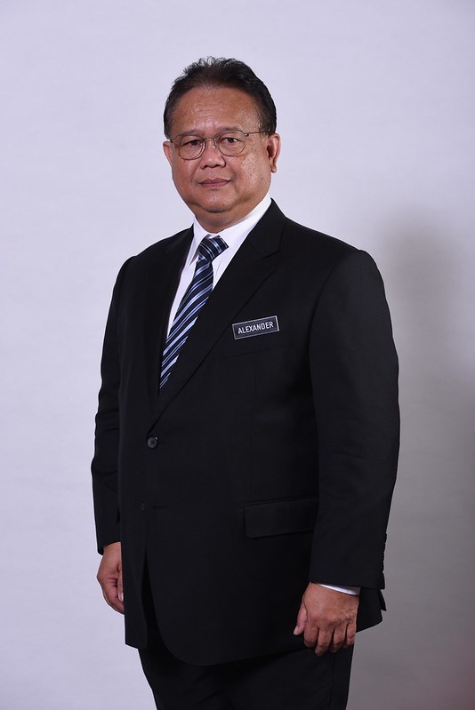 [Mygaya] Dato Sri Alexander Nanta Linggi