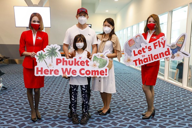 Airasia Rai Penyambungan Semula Penerbangan Sulung Ke Phuket