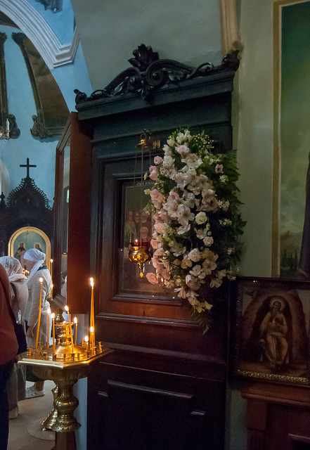 Чин погребения Плащаницы Пресвятой Богородицы. Всенощное бдение 2021 - фото №83