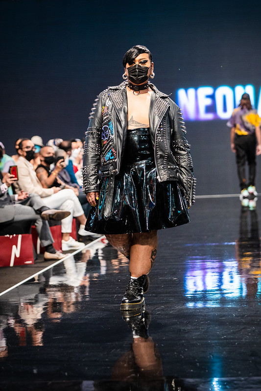 Neonate Clothing - Noir Di Klfw 2021