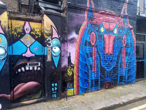 void Graffiti | by sonicboomerangatang