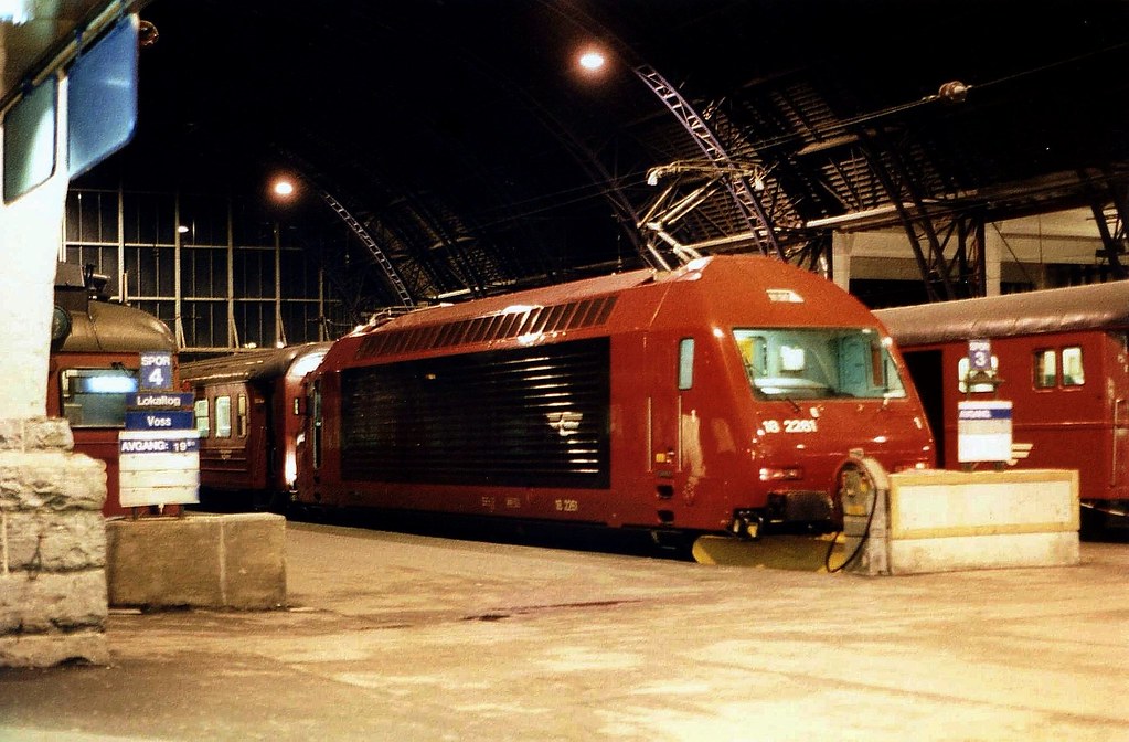 NSB Class 18, no. 2261, Bergen Station, Hordaland, Norway. 10.12.1998.