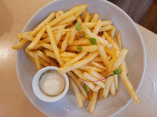 Fries and Aioli at Plant Vibes