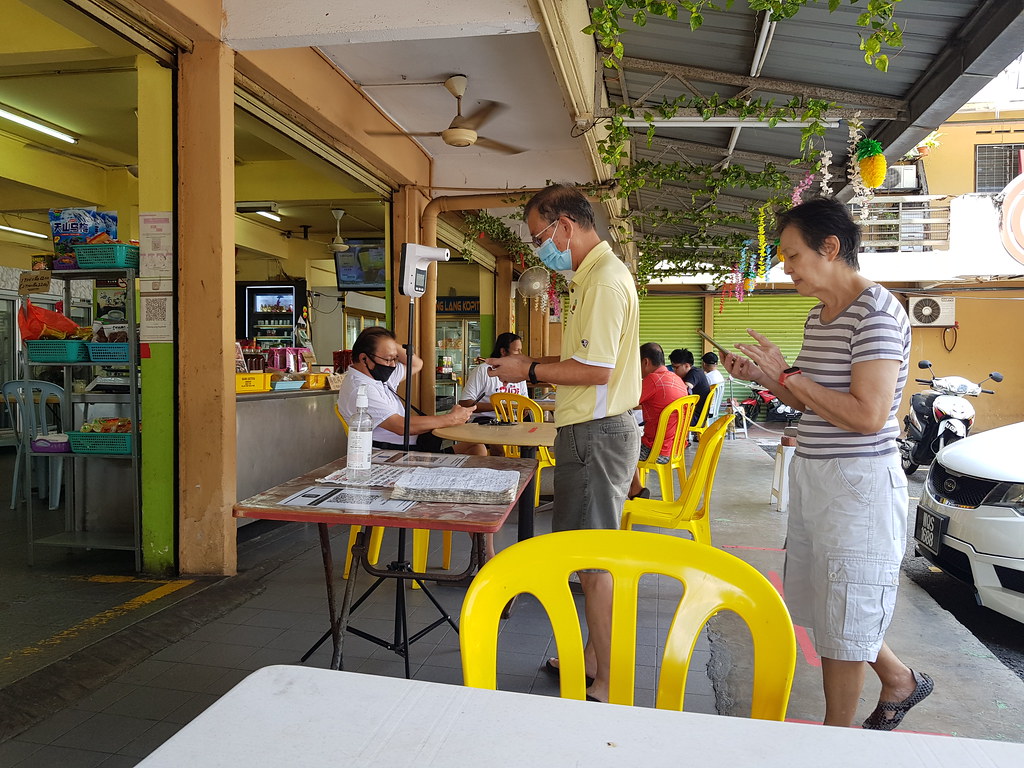 @ 麥哥馳名魚頭米粉 Mr. Mak Fish Head Noodle in 太平人茶餐室 Restoran Taiping Lang Kopitiam USJ6