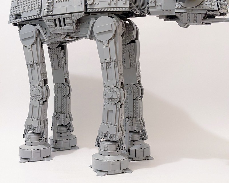 LEGO Star Wars AT-AT Review_213038391