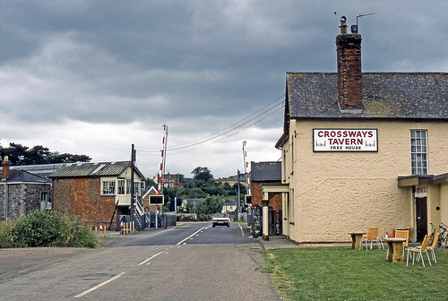 Hele & Bradninch Level Crossing, July 1985 | by David Rostance