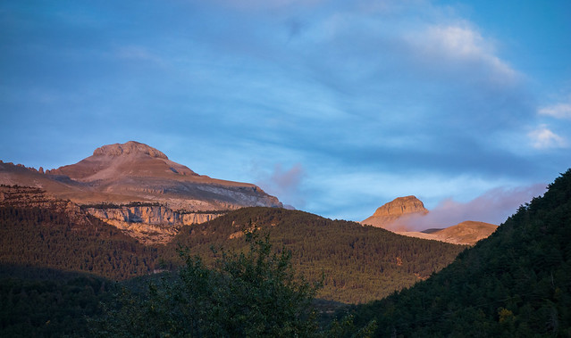 Pirineos, otoño, Villanua