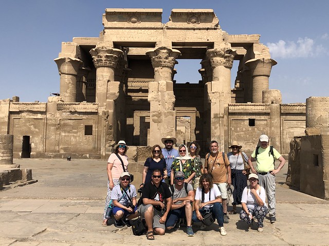 El grupo de viajeros a Egipto en el templo de Kom Ombo