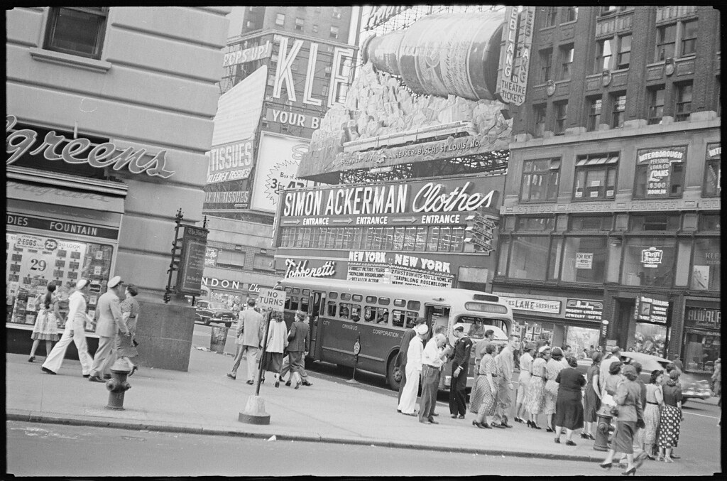 [Times Square street scene] (LOC)