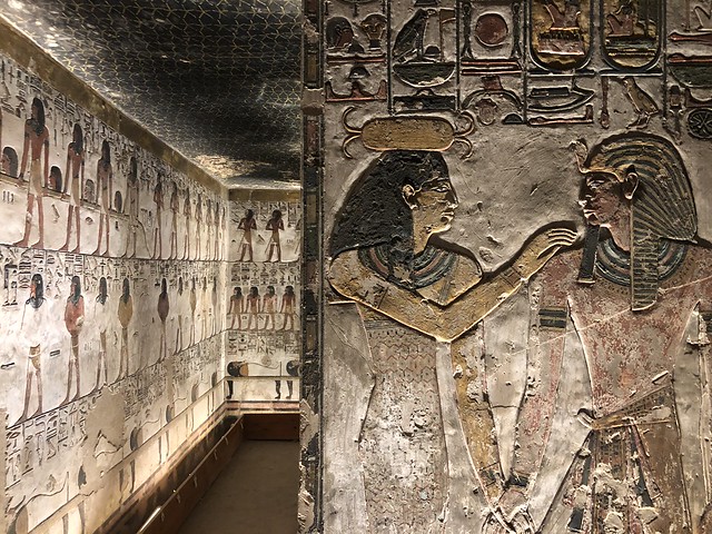 Detalle de la tumba de Seti I en el Valle de los Reyes (Luxor, Egipto)