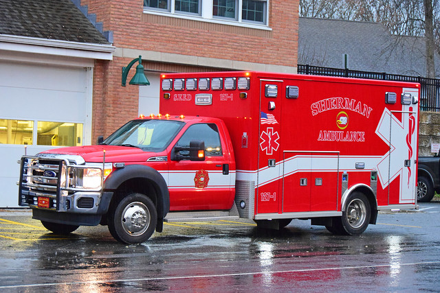 sherman ambulance 127-1