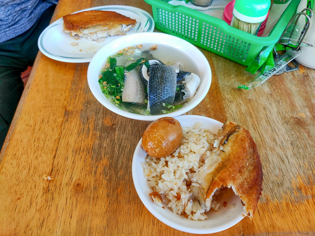 Milkfish soup and Garlic rice