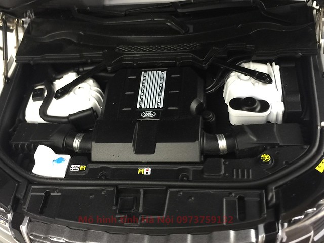 LCD 1 18 Range Rover SV facelift mo hinh o to xe hoi diecast model car (13)