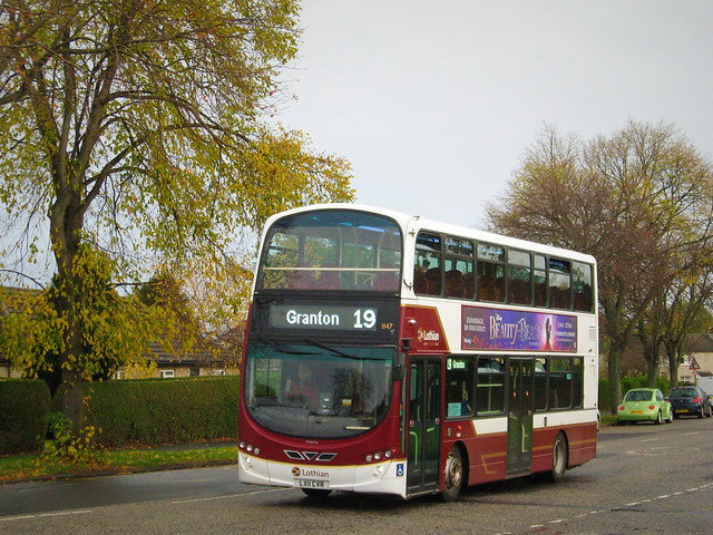 Lothian Buses 1147 (LX11CVR) - 12-11-21