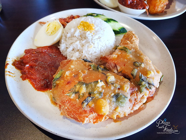 mamalee nasi lemak salted egg chicken